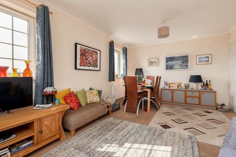 2 bedroom flat for sale, Birrell Close, Kirkcaldy KY1