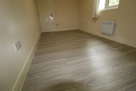 2 bedroom maisonette to rent, Iver, Buckinghamshire, SL0