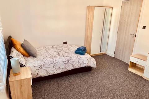 1 bedroom in a house share to rent, Watford WD18