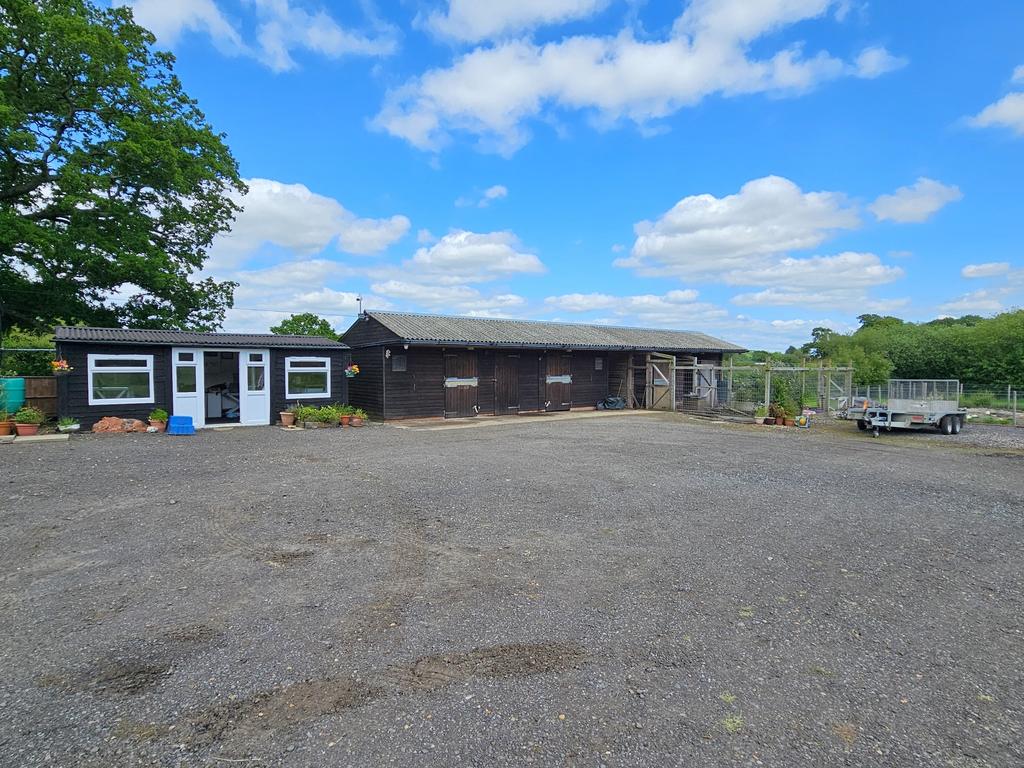 FOREST ROAD, DENMEAD Equestrian property for sale £500,000