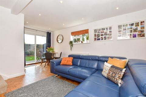 2 bedroom end of terrace house for sale, Lyndhurst Way, Sutton, Surrey