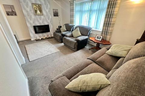 3 bedroom semi-detached house for sale, Ravens Close, Normoss FY3