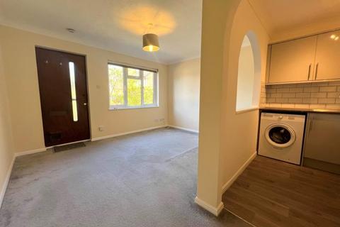 1 bedroom apartment to rent, Guernsey Close, Guildford GU4