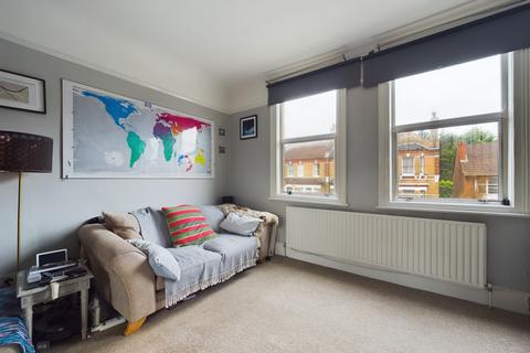 1 bedroom flat for sale, Manor Road, Beckenham, Kent, BR3