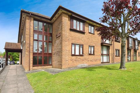 2 bedroom ground floor flat for sale, The Cloisters, Amesbury, SP4 7JX