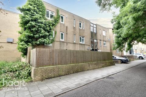 1 bedroom apartment for sale, Veryan Place, Fishermead