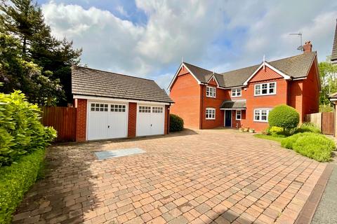 4 bedroom detached house for sale, Oulton Grove, Stone, ST15