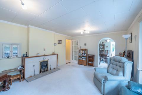 2 bedroom flat for sale, Westacre Court, Lexden CO3