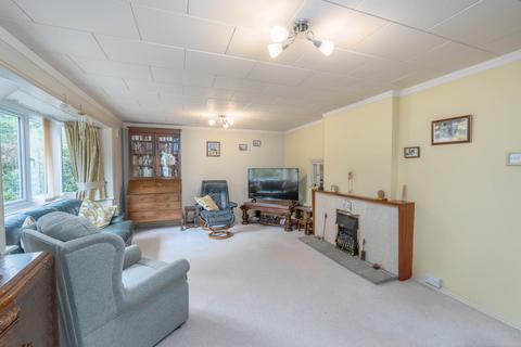 2 bedroom flat for sale, Westacre Court, Lexden CO3