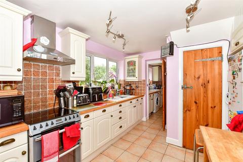 4 bedroom link detached house for sale, Woodfield Close, Redhill, Surrey