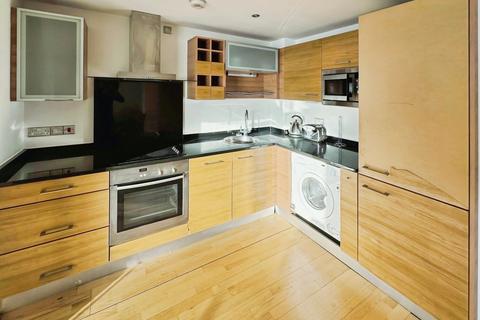 2 bedroom flat to rent, Clarence House, The Boulevard, Leeds, West Yorkshire, LS10