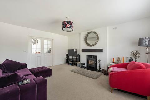 4 bedroom detached house for sale, Williamson Way, Pitstone