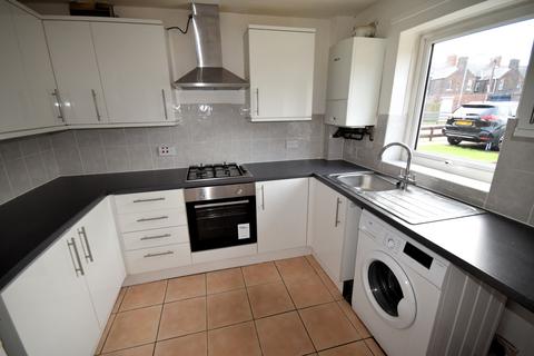 2 bedroom terraced house to rent, 26 Coledale Meadows, CA2