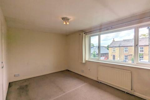 40 Fruen Road, Feltham, TW14 9NR