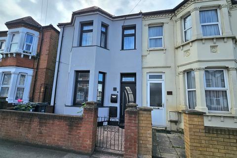 3 bedroom semi-detached house for sale, Regina Road,  Southall, UB2