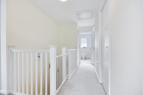 49 Goodwin Close, Chelmsford, CM2 9GX