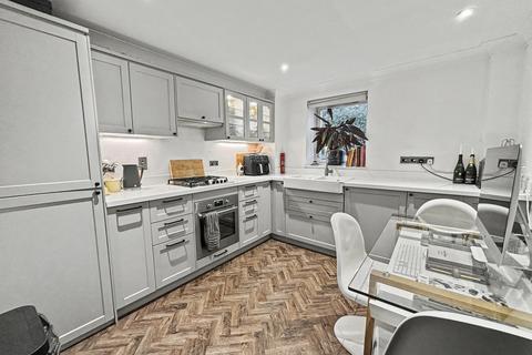 2 bedroom flat for sale, Bournemouth