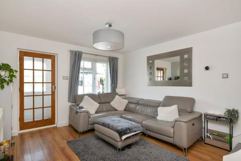 24 Collingwood Way, Shoeburyness, Southend-on-sea, SS3 8BT
