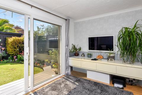24 Collingwood Way, Shoeburyness, Southend-on-sea, SS3 8BT