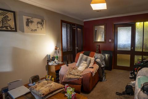 2 bedroom flat for sale, Kirkpatrick Court, Dumfries DG2