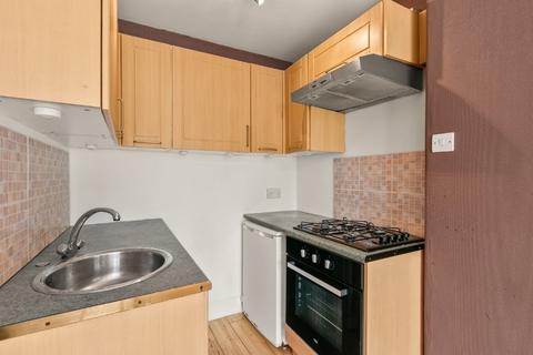 1 bedroom flat for sale, Castlegreen Street, Dumbarton, West Dunbartonshire, G82