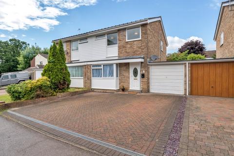 3 bedroom semi-detached house for sale, New Place Road, Pulborough, West Sussex