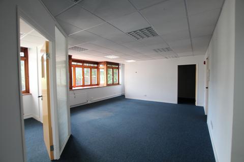 Office to rent, Limes Court, Hoddesdon EN11