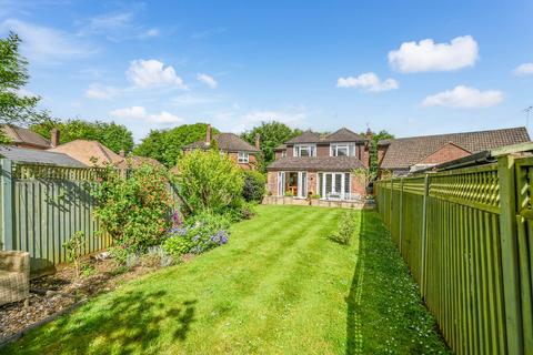 4 bedroom detached house for sale, Ashford, Ashford TN23