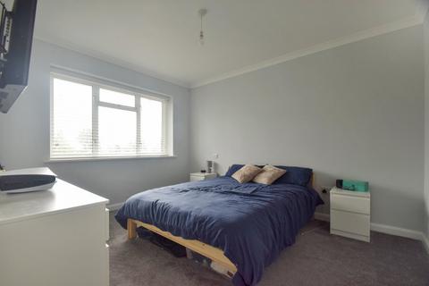 94 Bettescombe Road, Gillingham, ME8 9AZ