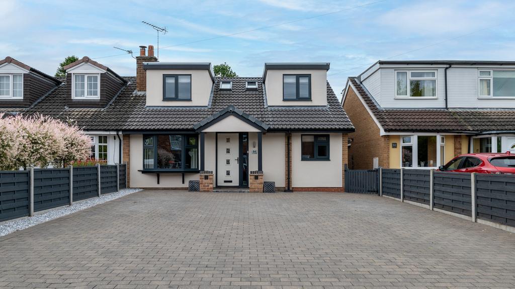 The Green, Bartonunderneedwood, DE13 4 bed semidetached house for