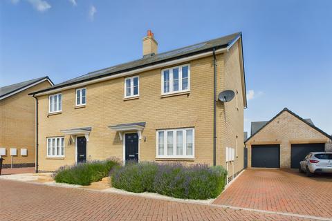 3 bedroom semi-detached house for sale, Hawking Way, Cottenham
