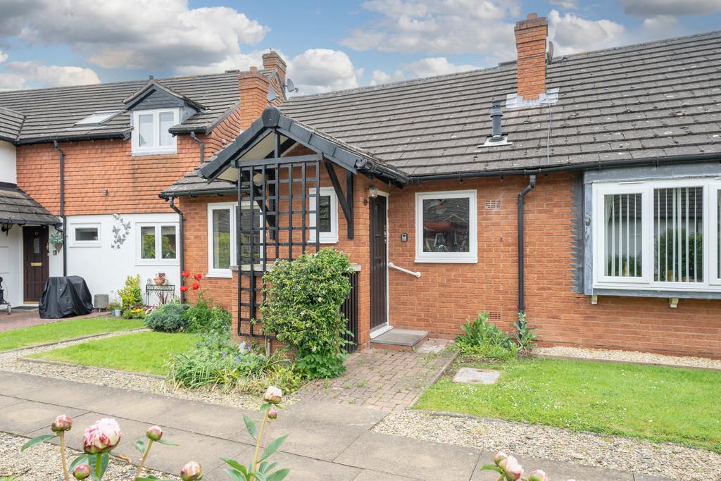Orchard Court, Tenbury Wells... 2 bed semidetached bungalow for sale