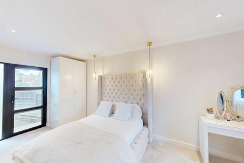18 Broadway, Atherton, Manchester, M46 9HW