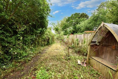 3 bedroom semi-detached house for sale, Christchurch Road, Ashford TN23