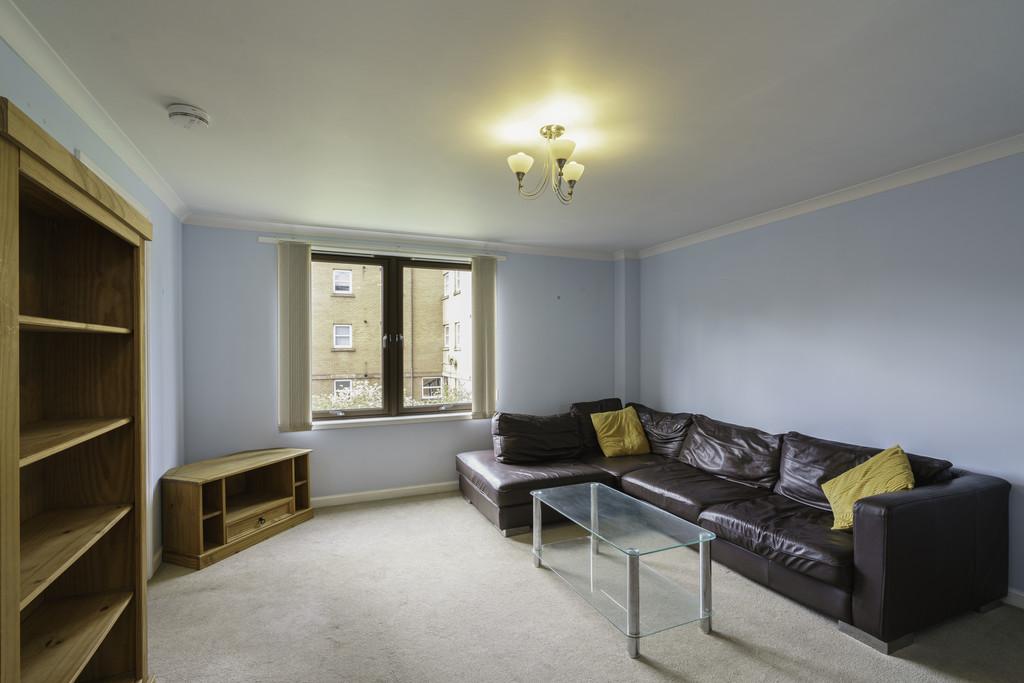 1. Living area angle 1