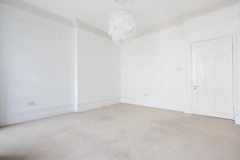 2 bedroom apartment to rent, Portland Place, Brighton BN2