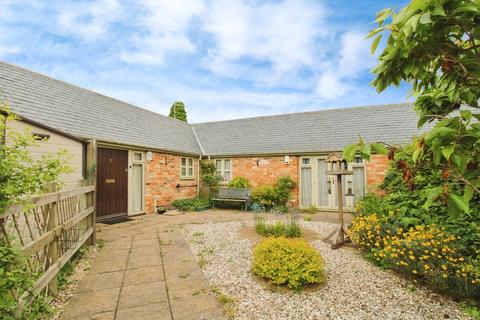 2 bedroom terraced bungalow for sale, Abingdon Court Farm, Cricklade