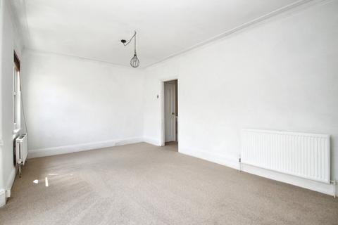 2 bedroom apartment for sale, Chingford Lane, Woodford Green