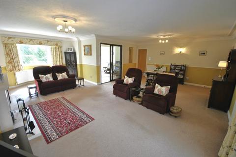 3 bedroom detached bungalow for sale, Doncaster Road, Worksop S81