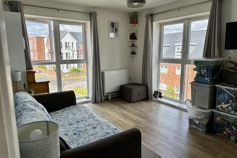 1 bedroom flat for sale, The Avenue, Knights Wood, TN2