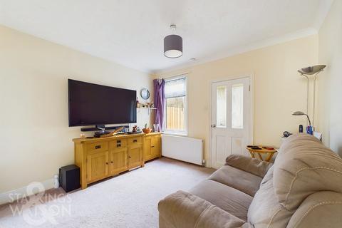 2 bedroom terraced house for sale, Lorne Park Road, Lowestoft