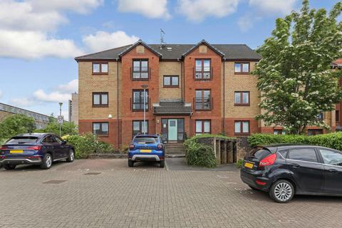2 bedroom apartment to rent, 0/1, 1 Knightswood, Court, Glasgow G13 2XN