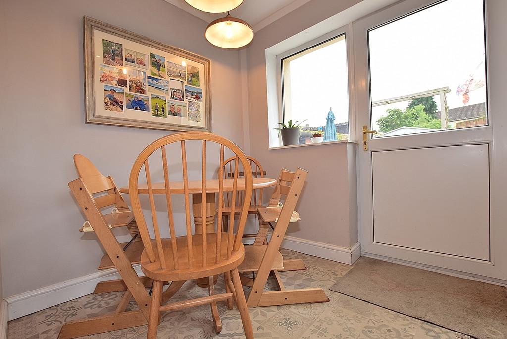Seating area 01
