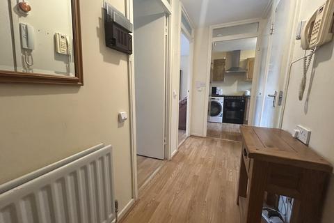 1 bedroom flat for sale, Brampton Close, Waltham Cross EN7