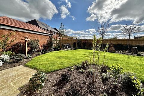 4 bedroom house for sale, Hay Meadows, Grove