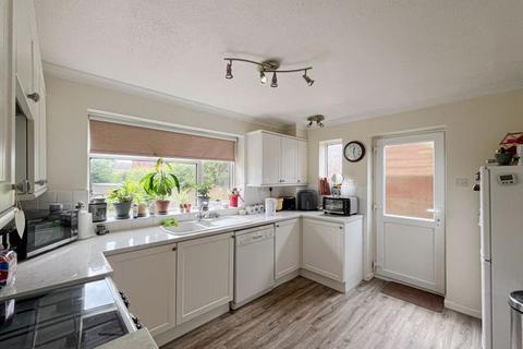 4 bedroom detached house for sale, Garrick Rise, Burntwood, WS7 9HR