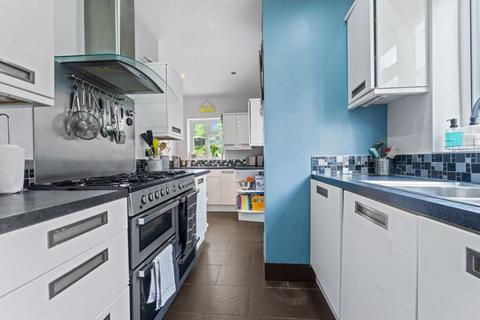 56 Ebbisham Road, Worcester Park, KT4 8NE