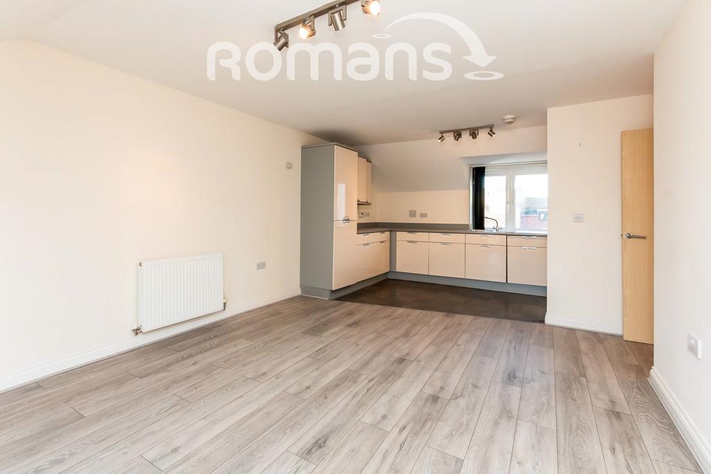 Sinclair Drive 2 bed apartment to rent £1,200 pcm (£277 pw)