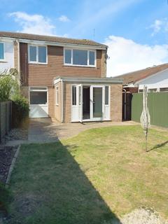 3 bedroom end of terrace house to rent, Jervis Avenue, Langney Point, Eastbourne, BN23