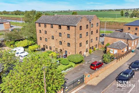 undefined, West Bank, Sutton Bridge, PE12